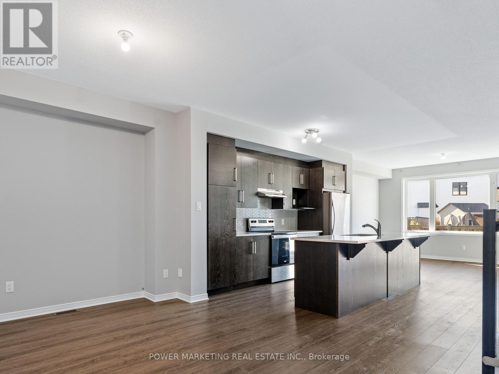 487 COPE DRIVE - 4