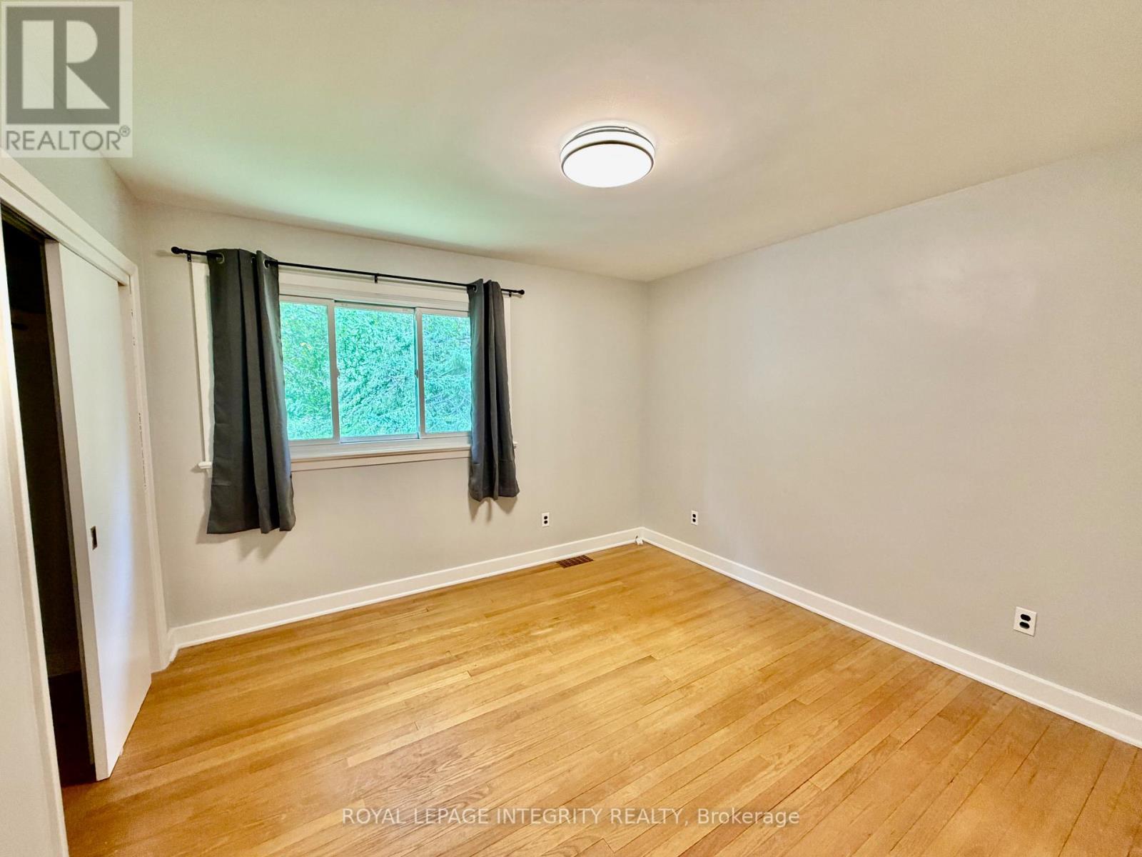 3 Bed, 1 Bath House for Rent in Ottawa – 1107 FALAISE ROAD, Ottawa – MLS# X13528198 - Image 12