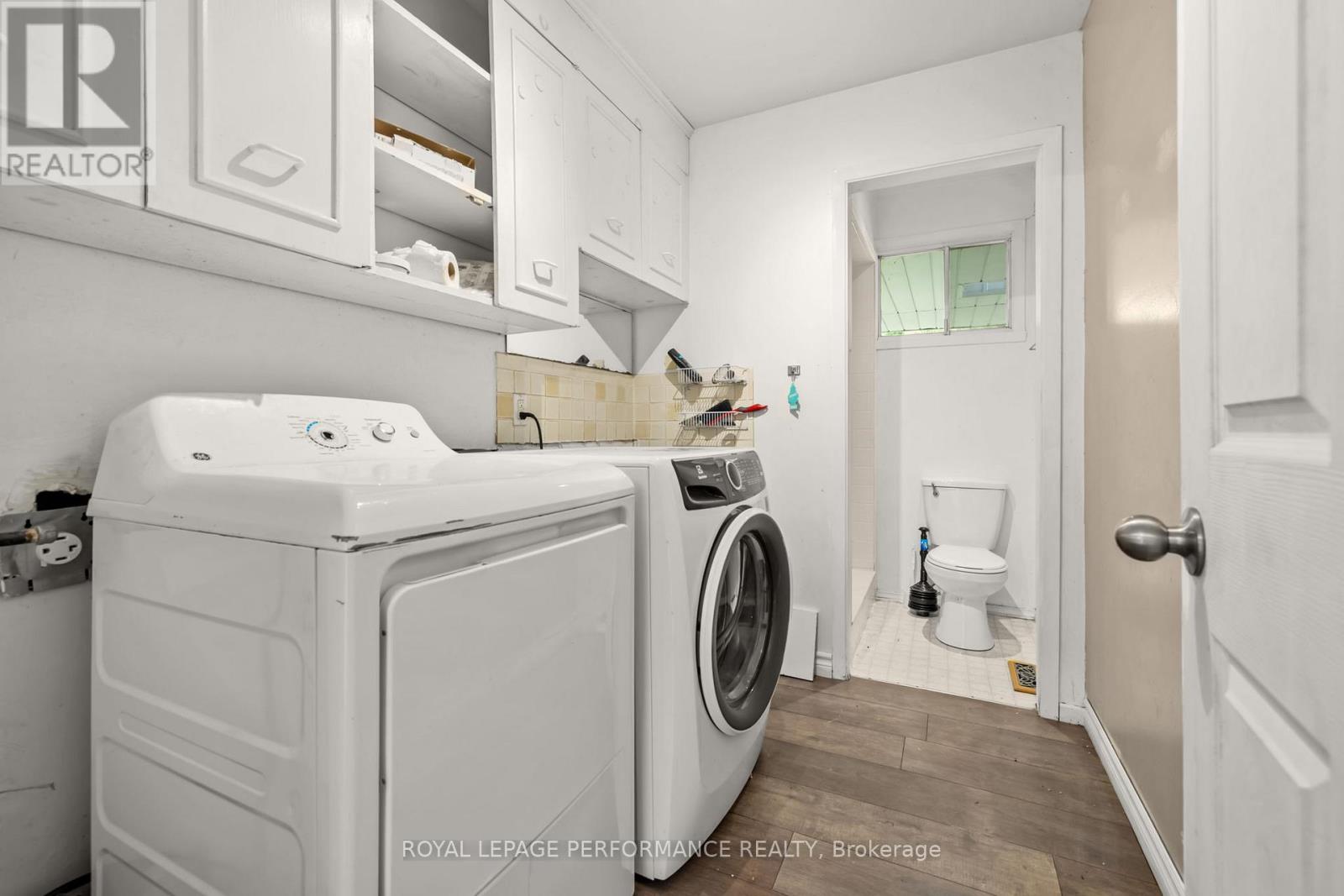 438 VOYAGEUR PLACE - 22