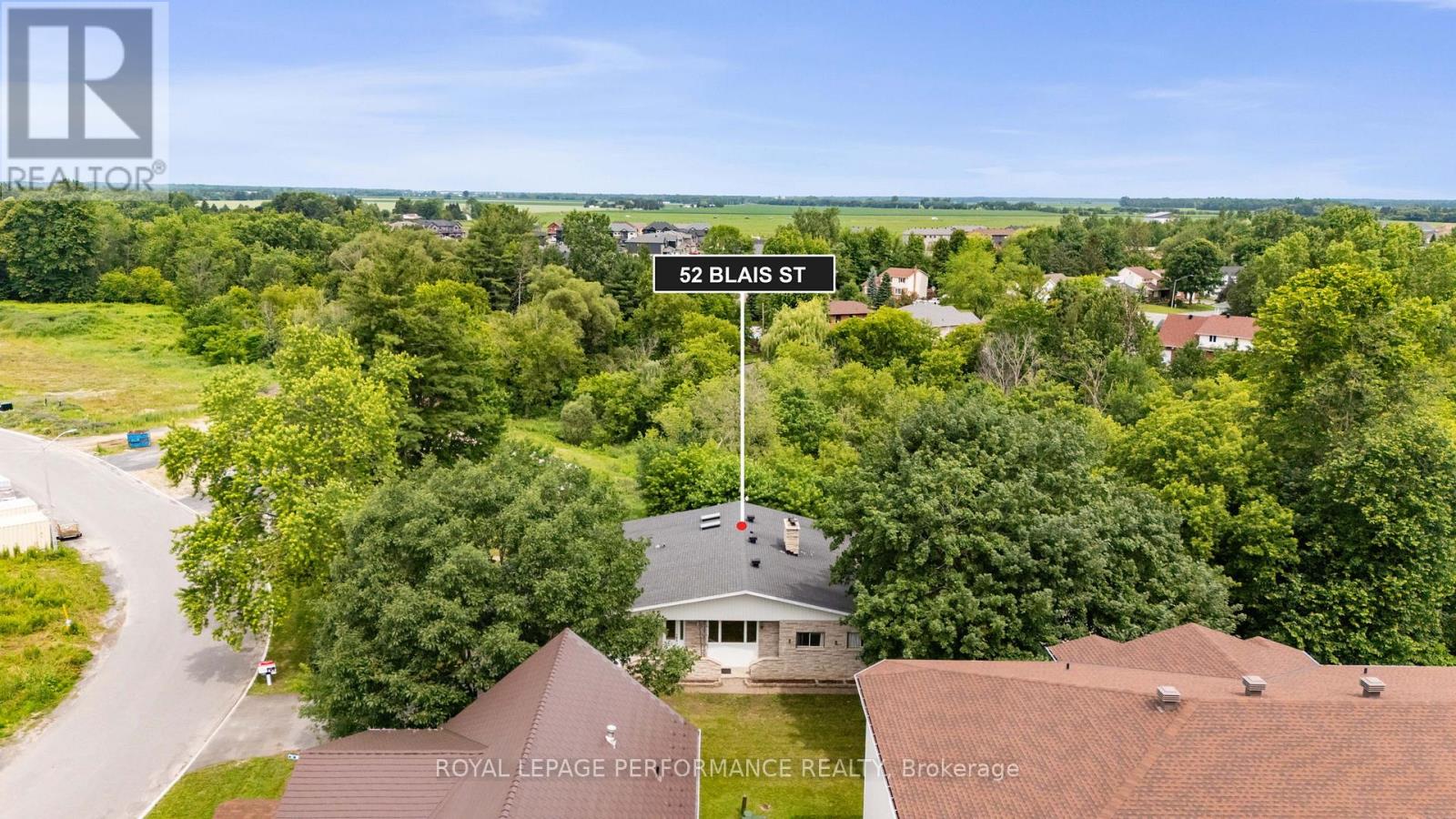 438 VOYAGEUR PLACE - 4