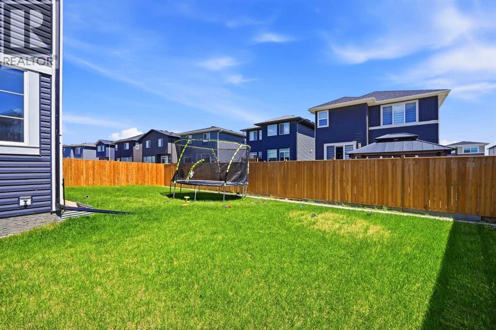 114 Corner Meadows Grove NE - 45