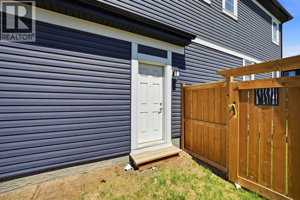 114 Corner Meadows Grove NE - 44