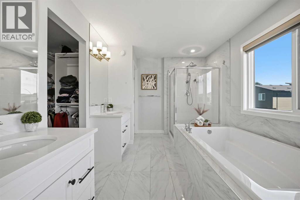 114 Corner Meadows Grove NE - 30