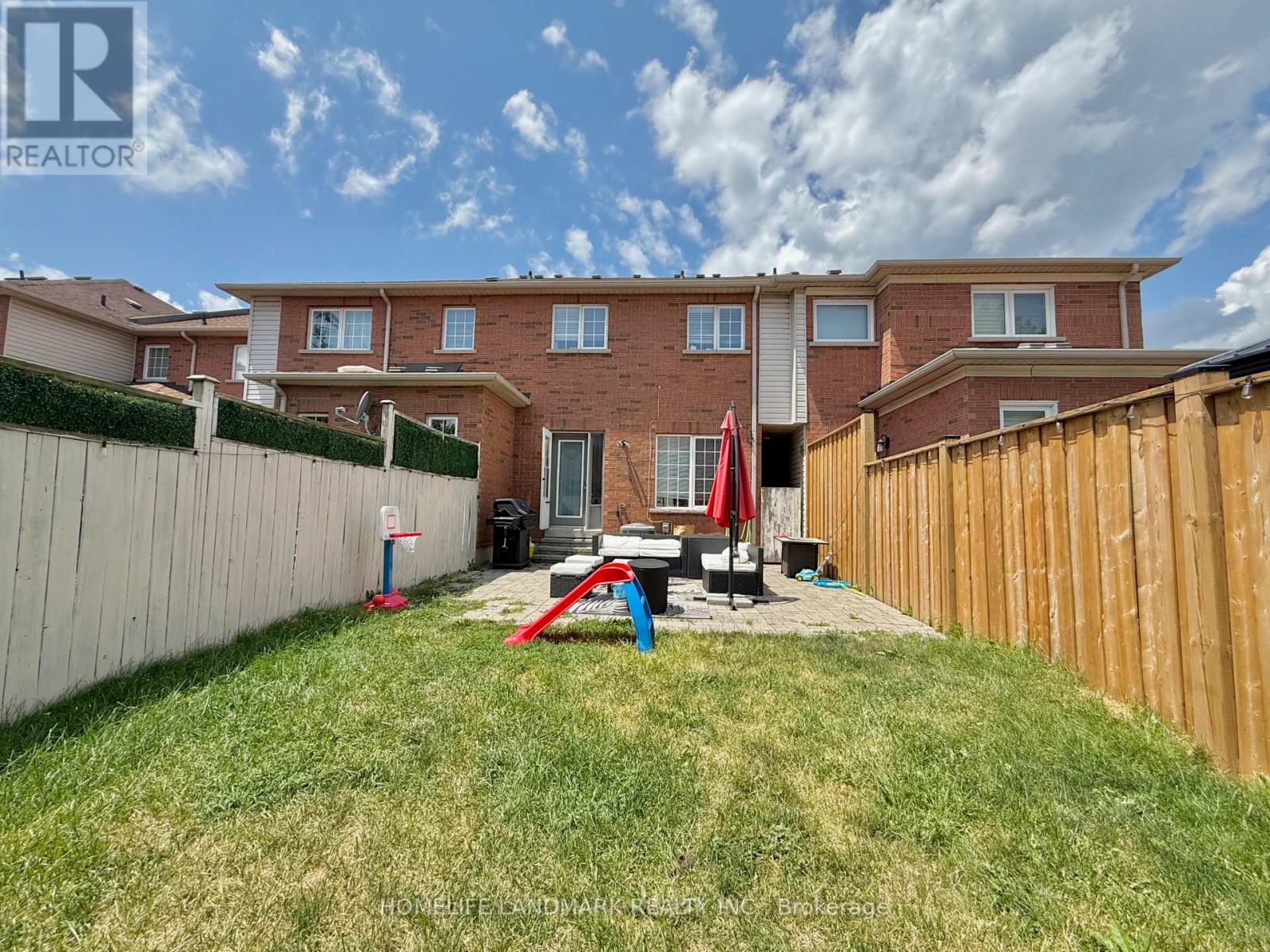 45 CARRILLO STREET - 27