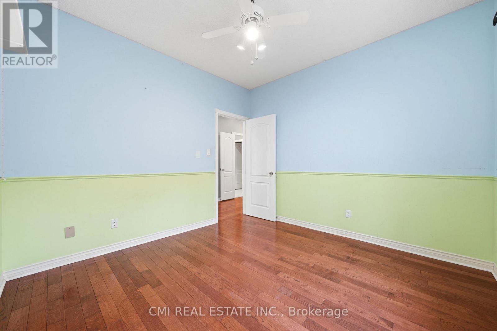 15 TREEGROVE CIRCLE - 26