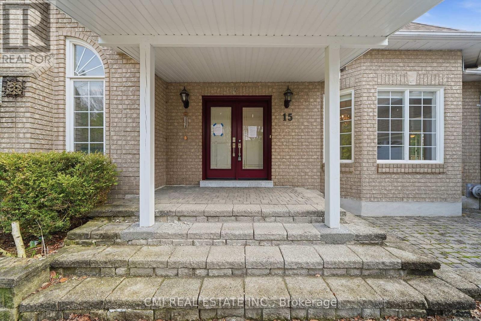 15 TREEGROVE CIRCLE - 5