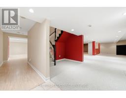 15 Treegrove Circle, Aurora, ON L4G6M1 Photo 32