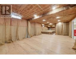 15 Treegrove Circle, Aurora, ON L4G6M1 Photo 33