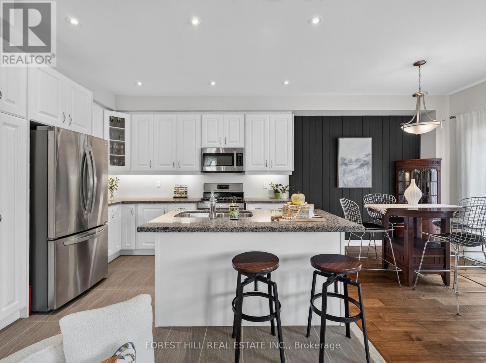 18 CHARMUSE LANE - Image 13