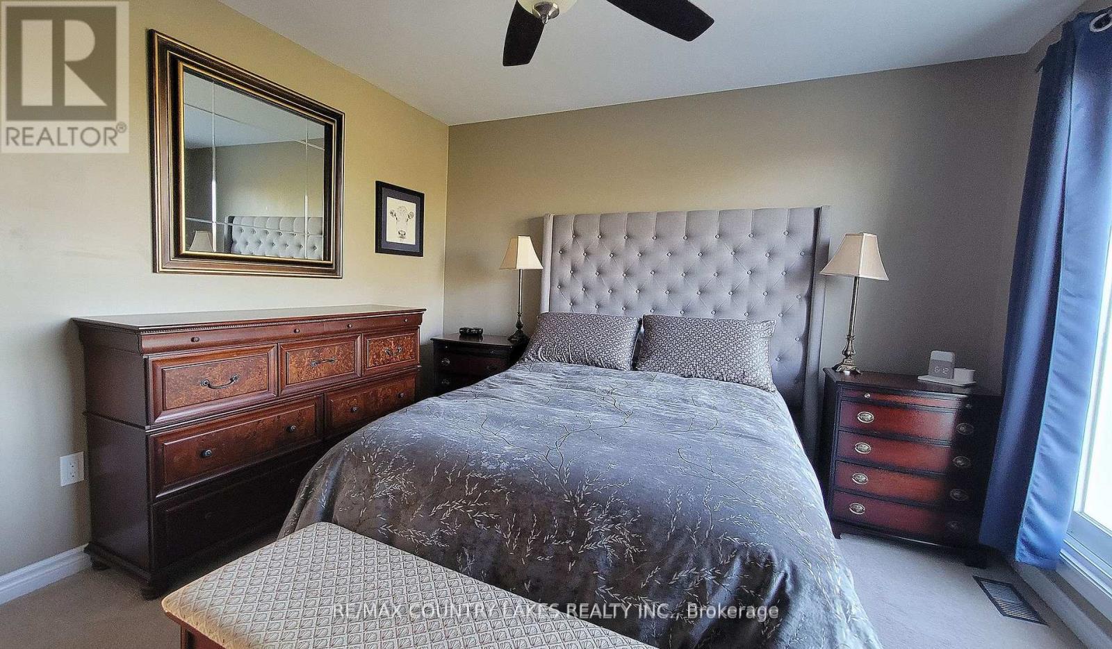 #11 4 PARADISE BOULEVARD - 30