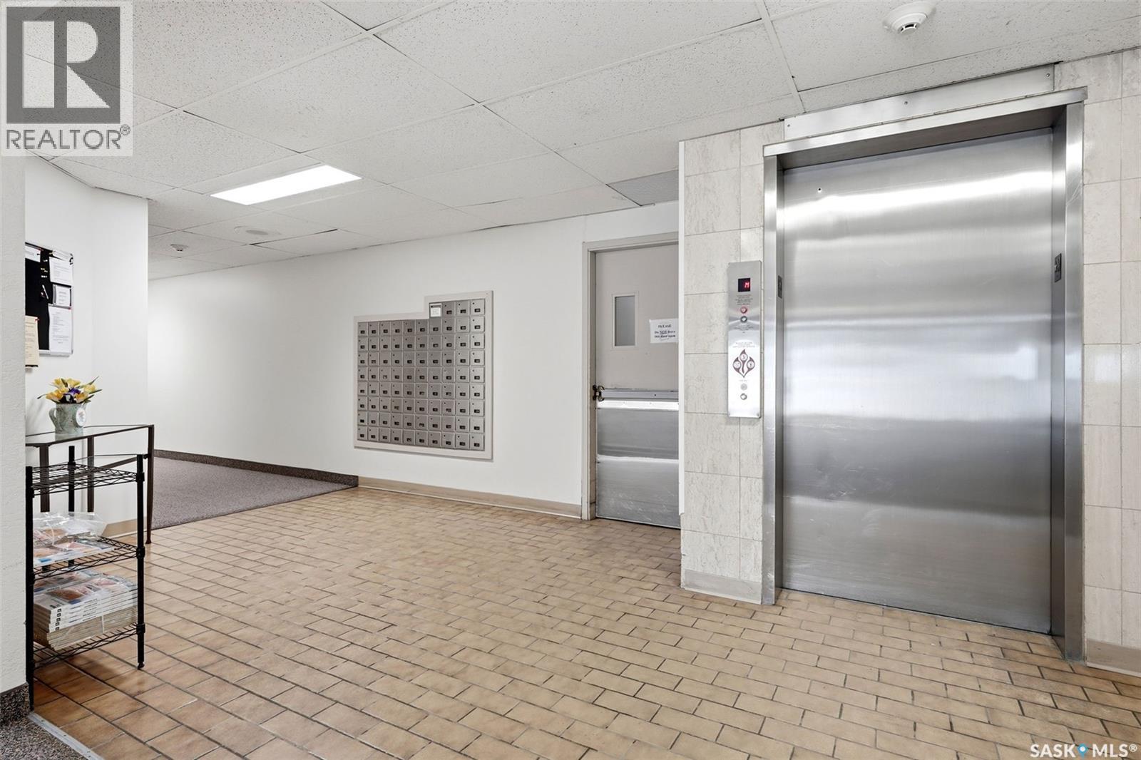 #302 20 Kleisinger CRESCENT - 27
