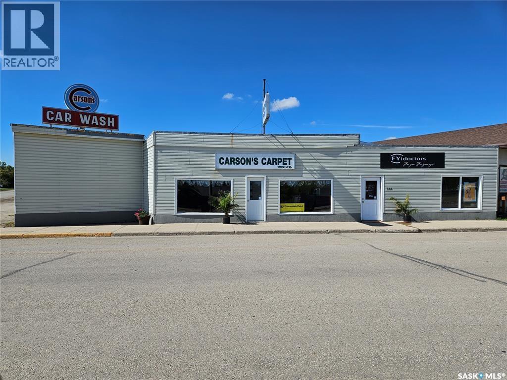 712 Railway STREET, Whitewood — photo 2