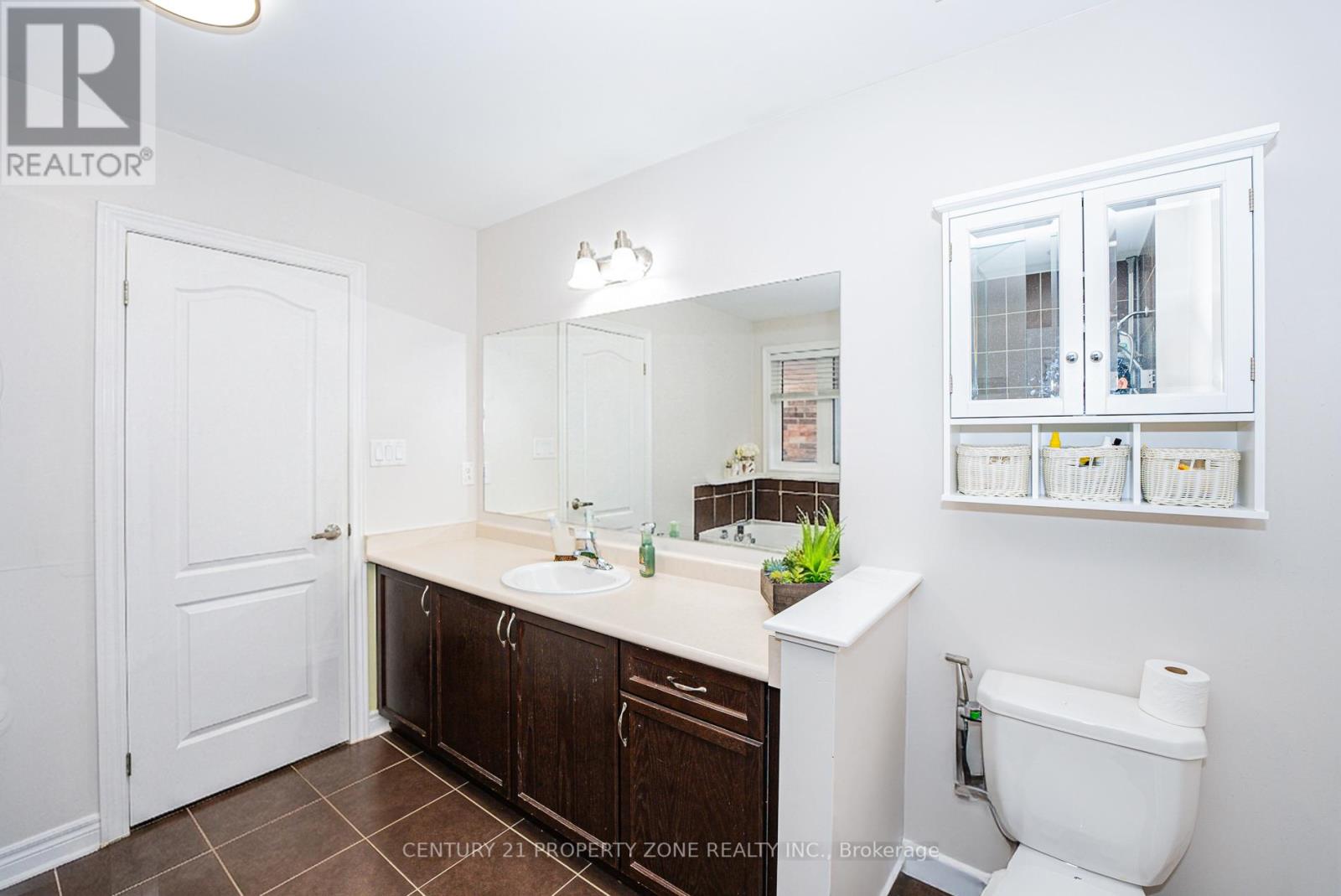 169 DOWNY EMERALD DRIVE - 23