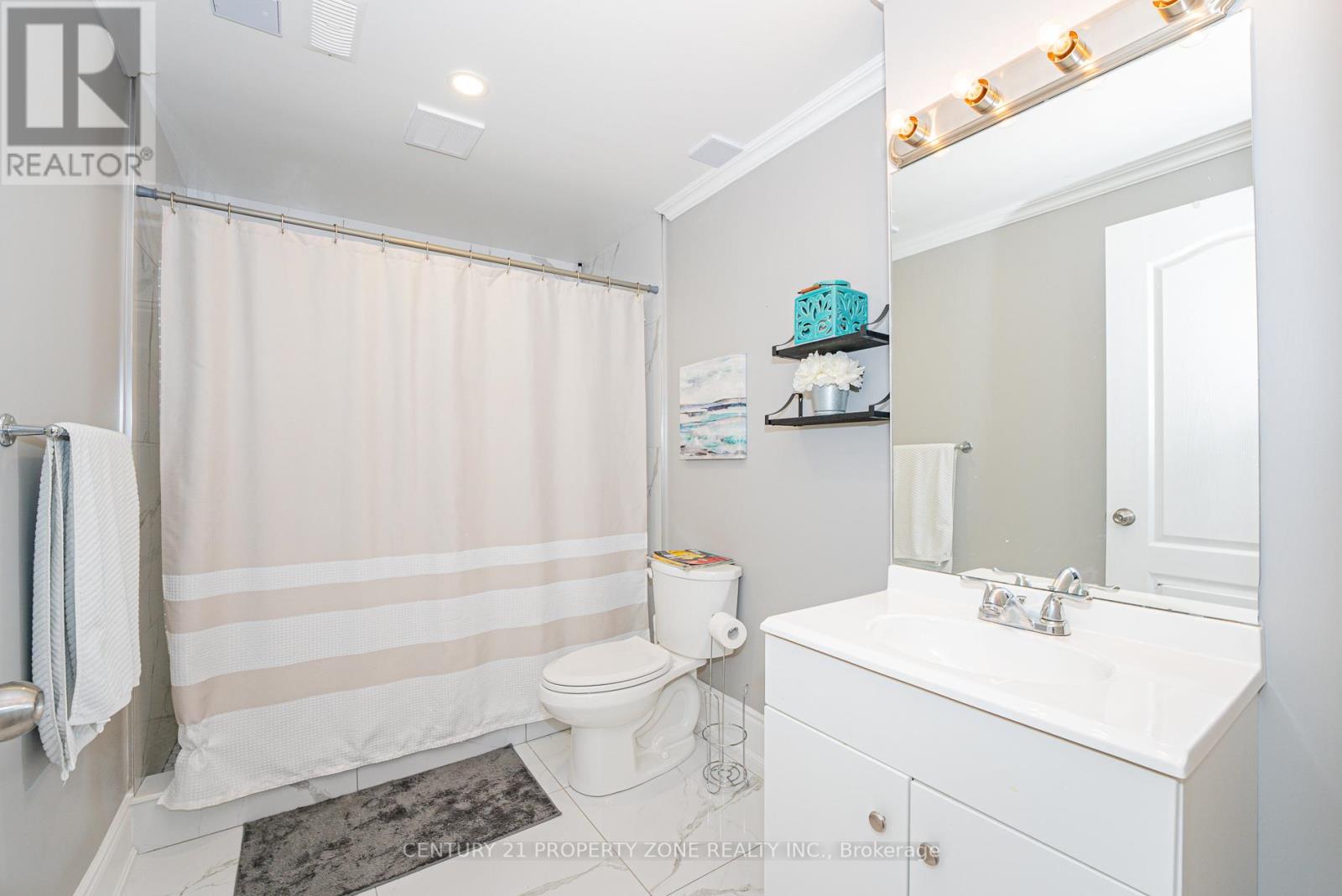 169 DOWNY EMERALD DRIVE - 35