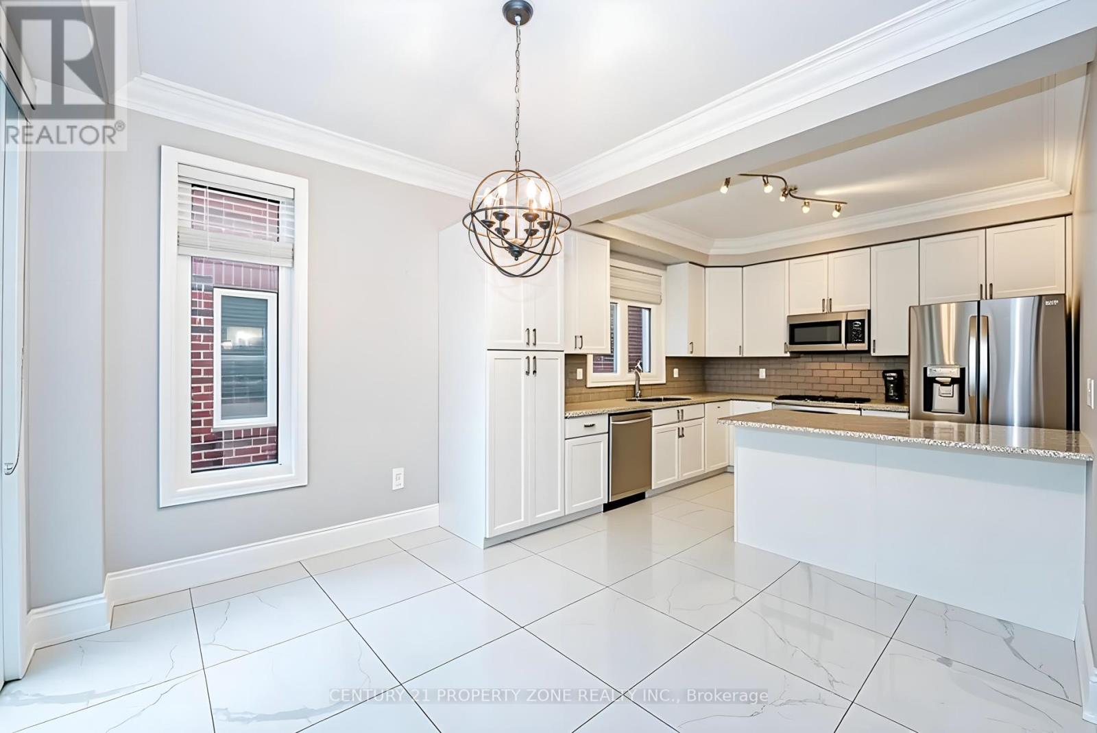 169 DOWNY EMERALD DRIVE - 12