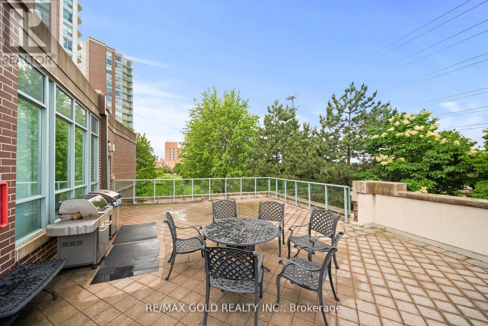 #1502 4889 KIMBERMOUNT AVENUE - 25