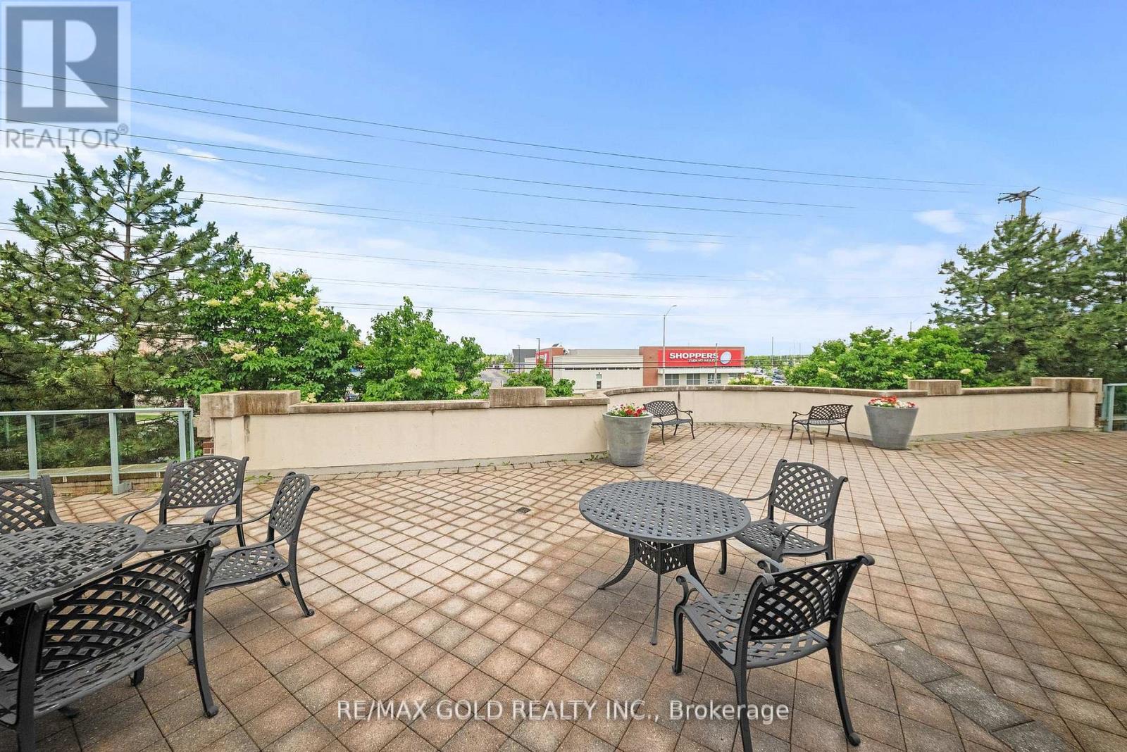 #1502 4889 KIMBERMOUNT AVENUE - 26