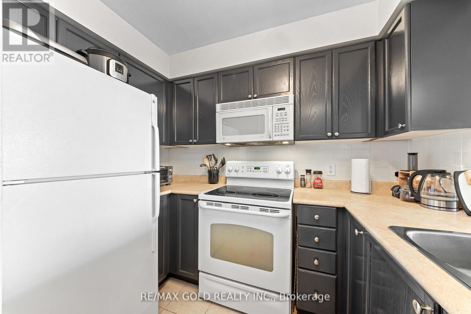 #1502 4889 KIMBERMOUNT AVENUE - 9