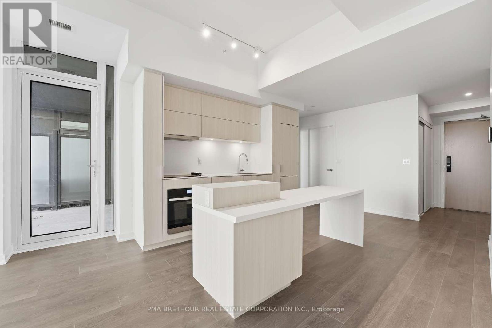 #2603 370 MARTHA STREET - 3