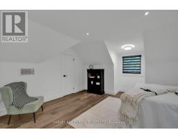 8 Circle Ridge, Toronto, ON M6L2H6 Photo 22