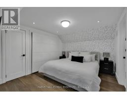 8 Circle Ridge, Toronto, ON M6L2H6 Photo 27
