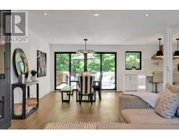 Dining room - 8 Circle Ridge, Toronto, ON M6L2H6 Photo 6