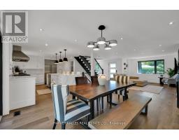 Pantry - 8 Circle Ridge, Toronto, ON M6L2H6 Photo 9