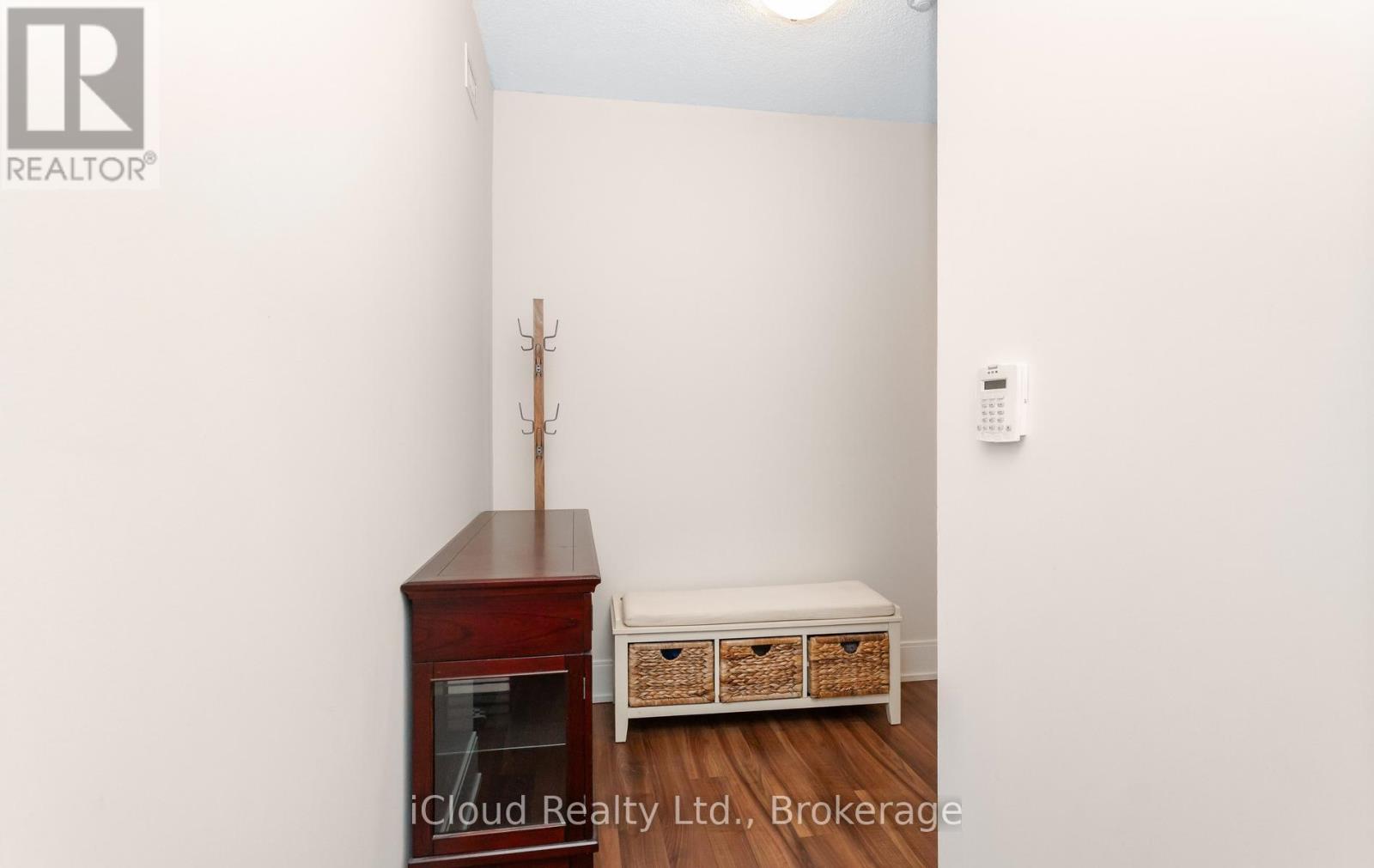 #2502 15 VIKING LANE - 14