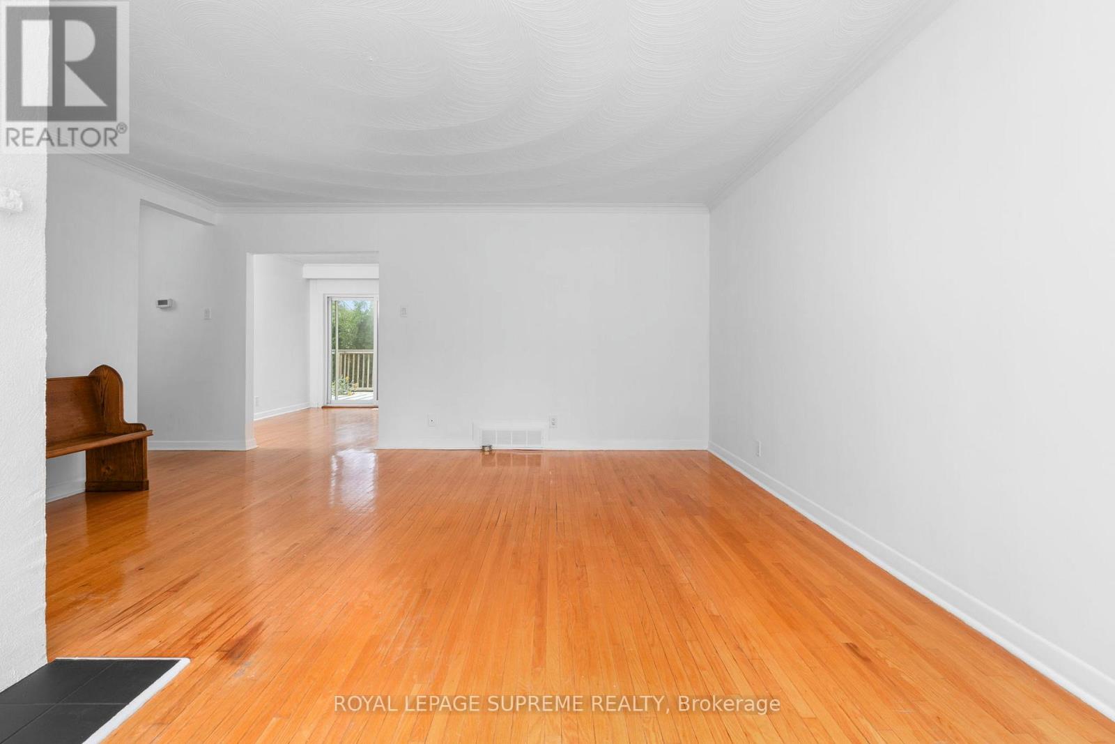 30 BENWAY DRIVE - 10