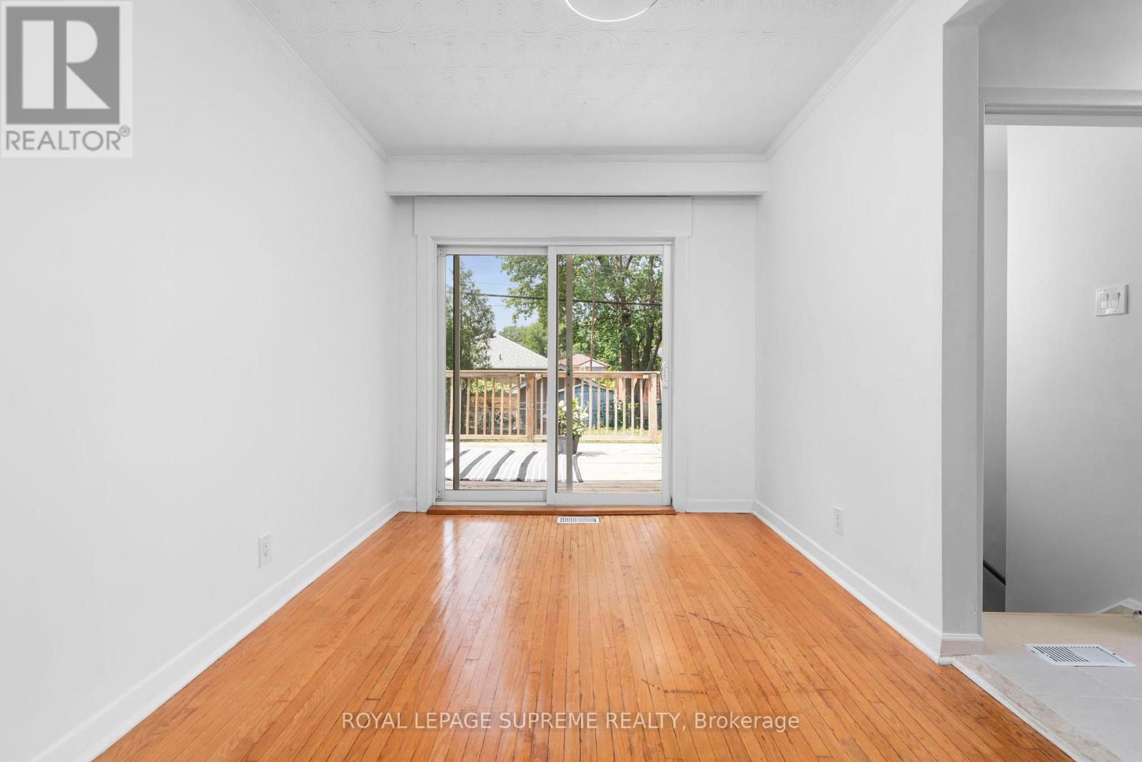 30 BENWAY DRIVE - 12