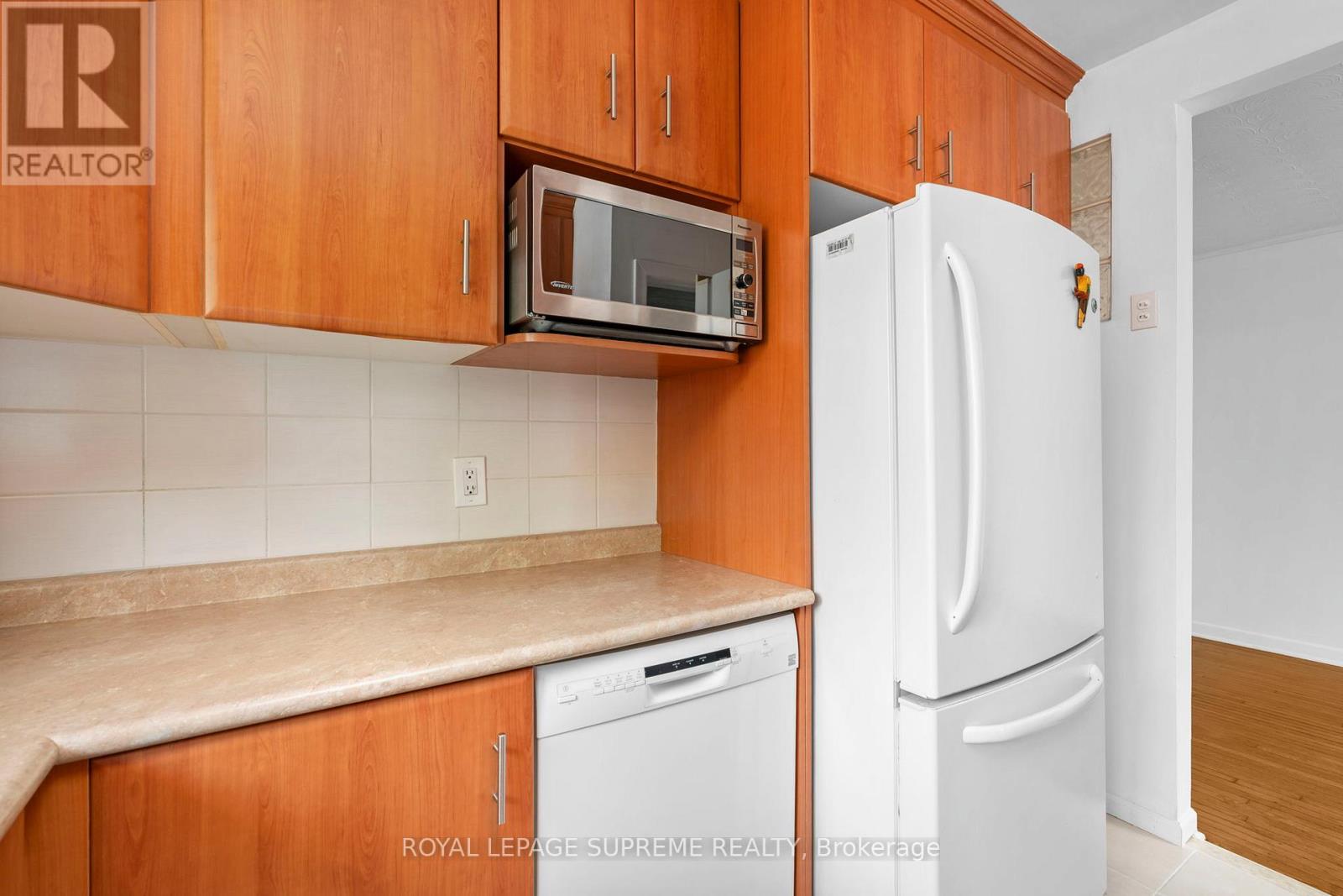 30 BENWAY DRIVE - 17