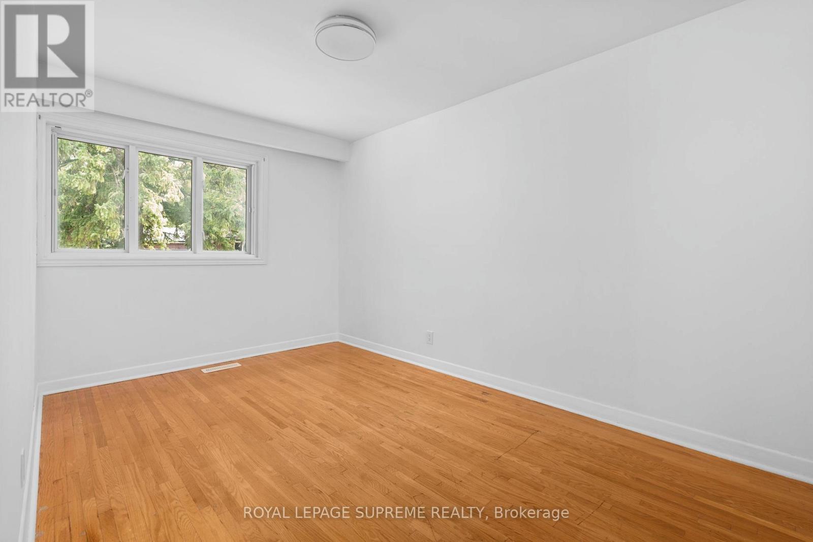 30 BENWAY DRIVE - 20