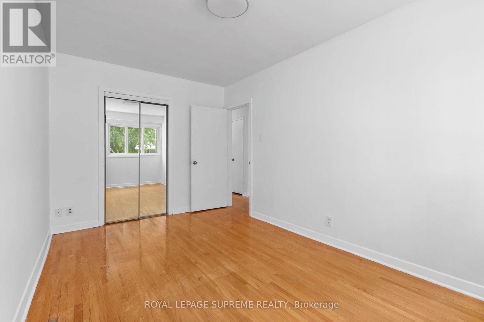 30 BENWAY DRIVE - 22