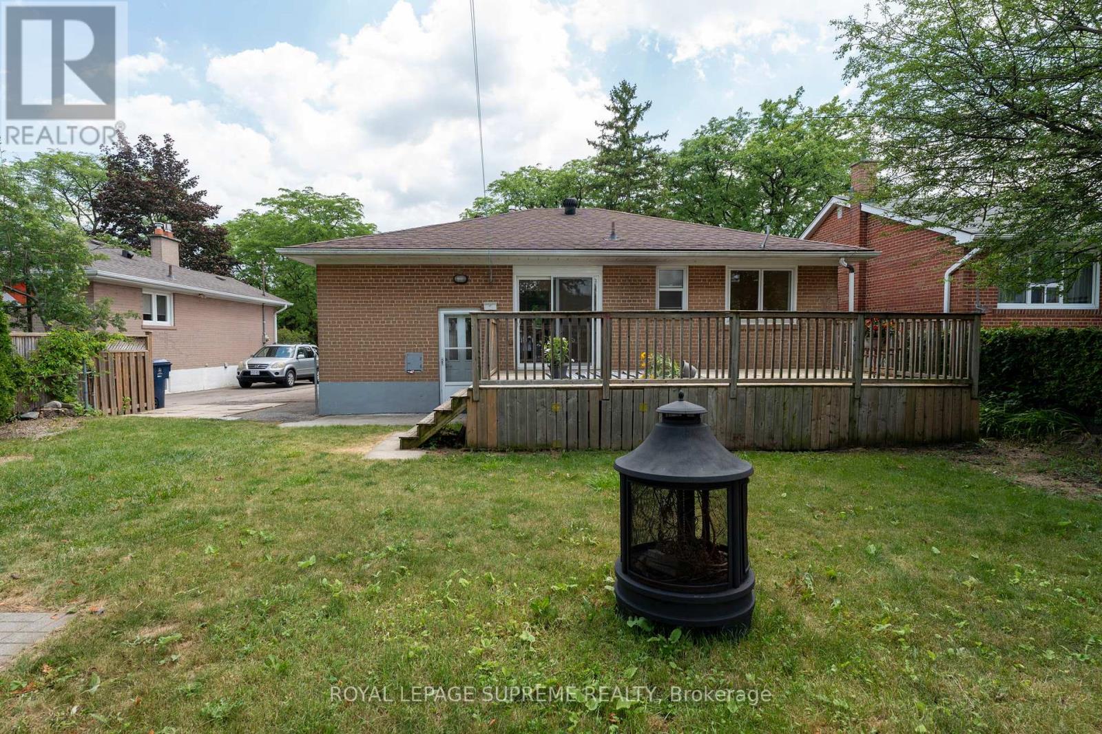 30 BENWAY DRIVE - 42