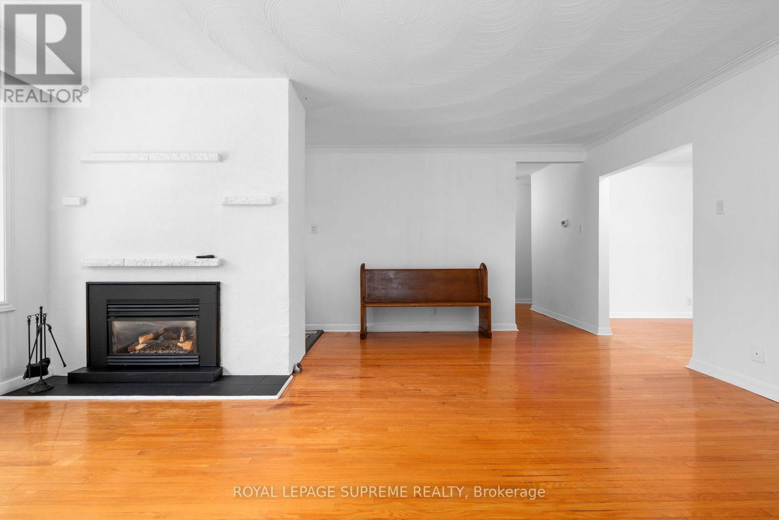 30 BENWAY DRIVE - 9