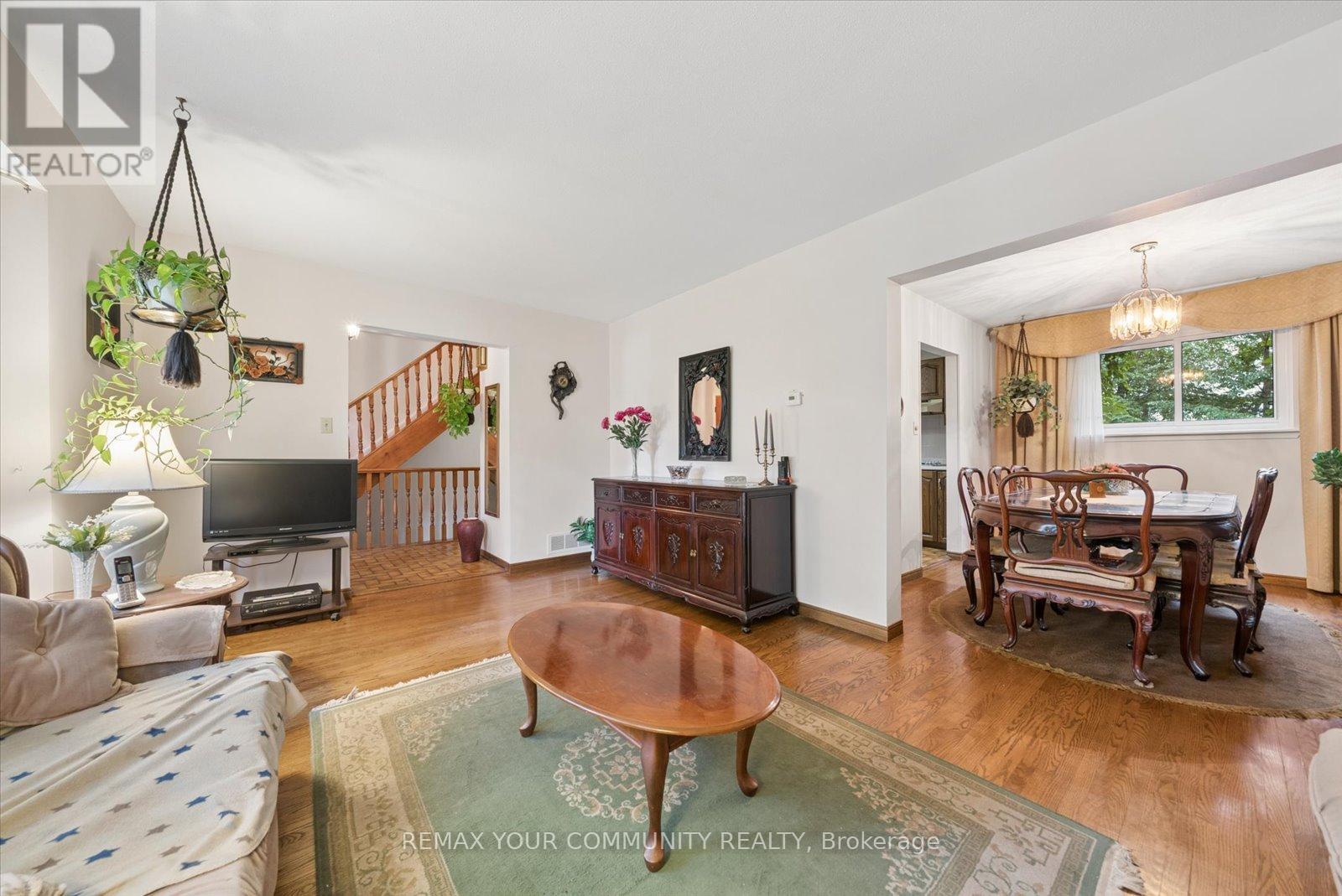 31 DELORAINE DRIVE - 7