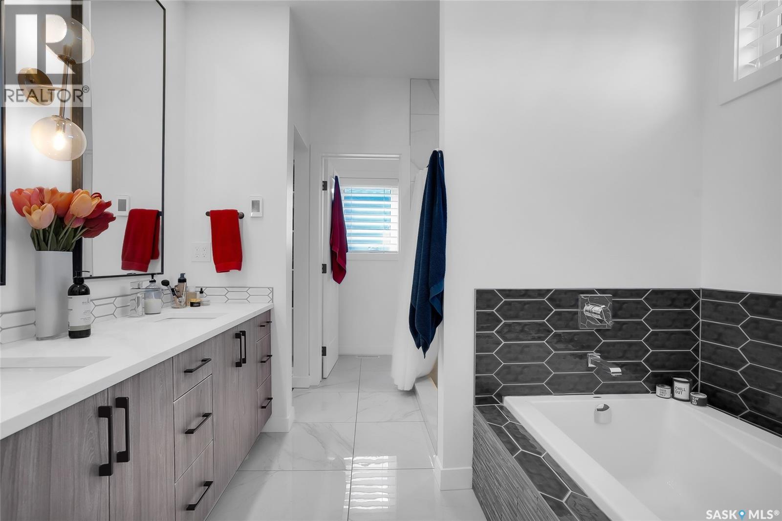 140 Forsey AVENUE - 34