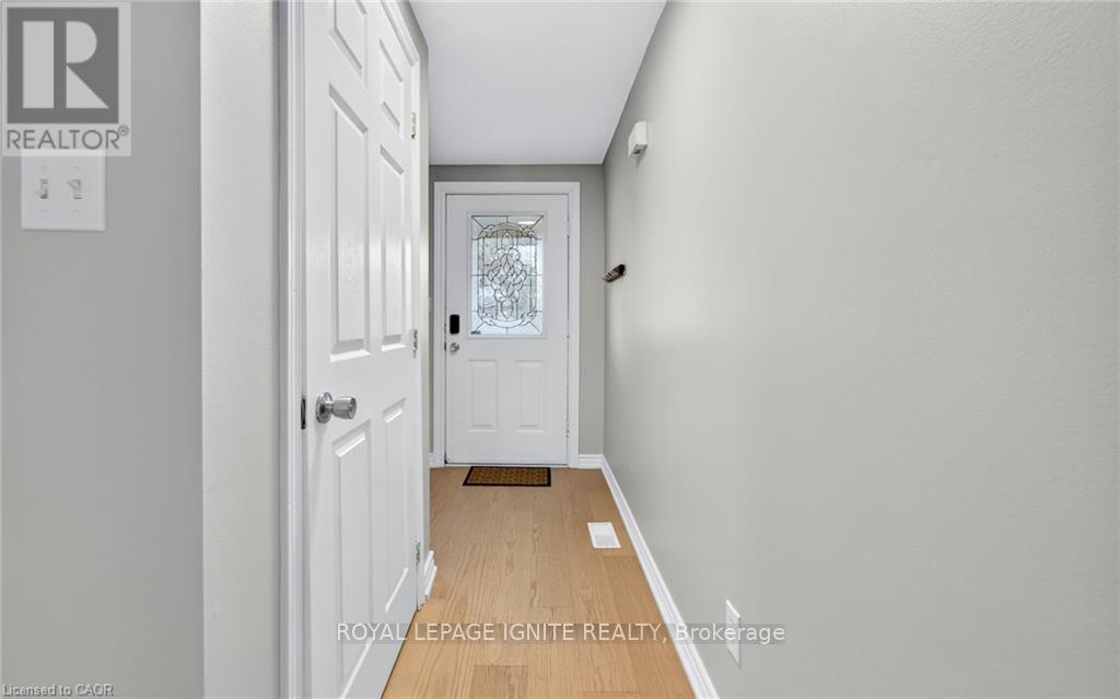 30 BRIDLEWREATH STREET - 10