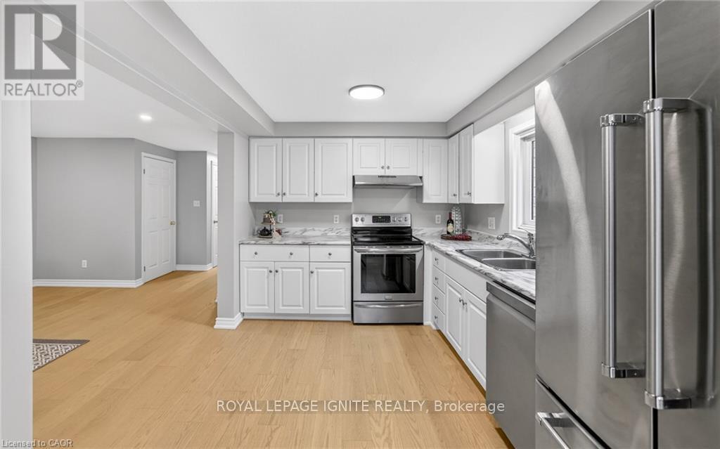 30 BRIDLEWREATH STREET - 20