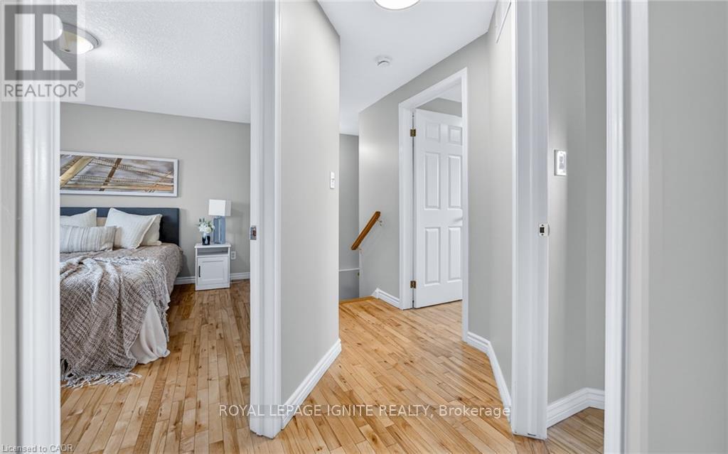30 BRIDLEWREATH STREET - 38