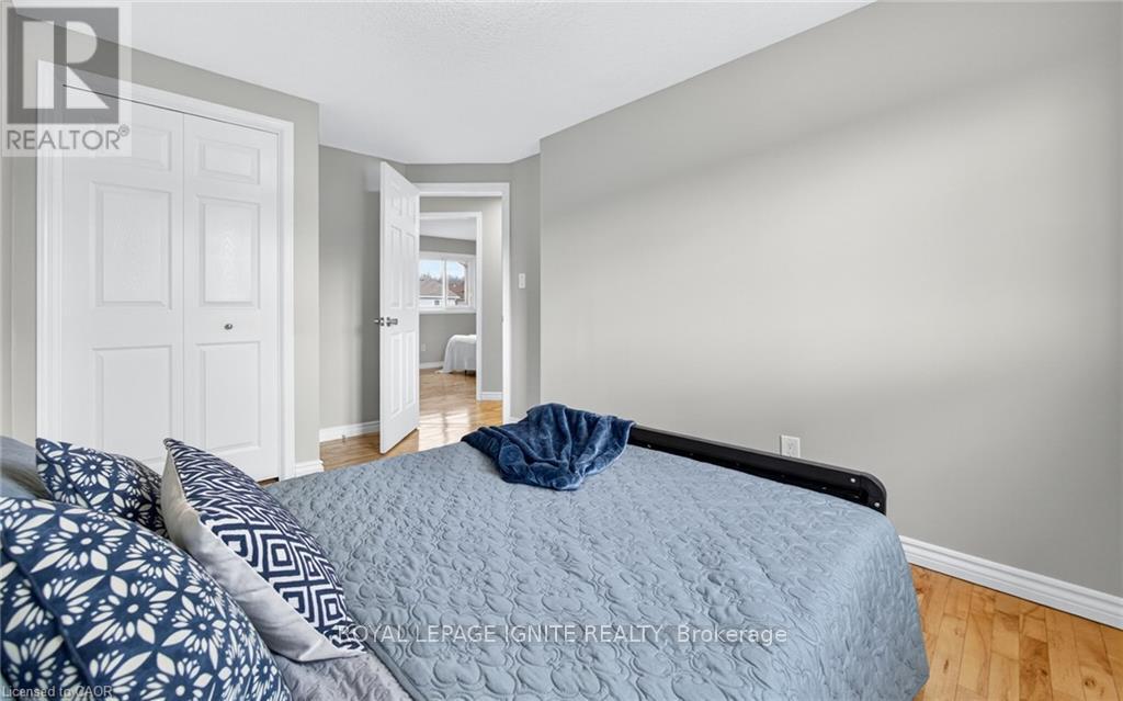 30 BRIDLEWREATH STREET - 43