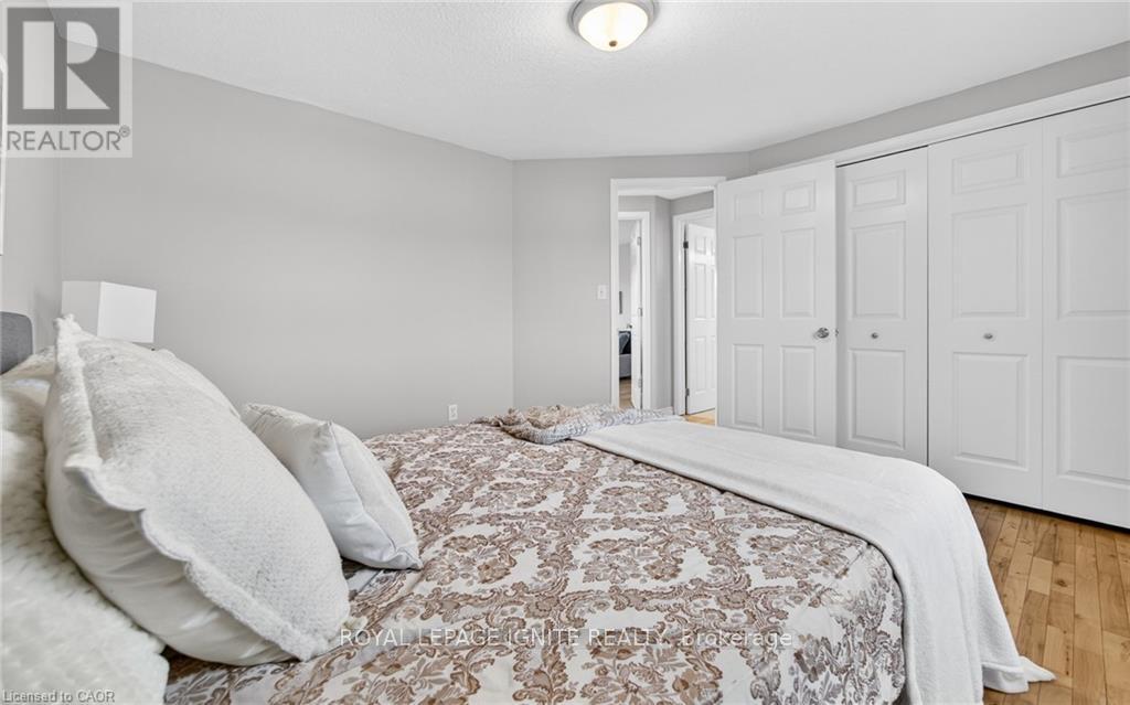 30 BRIDLEWREATH STREET - 46
