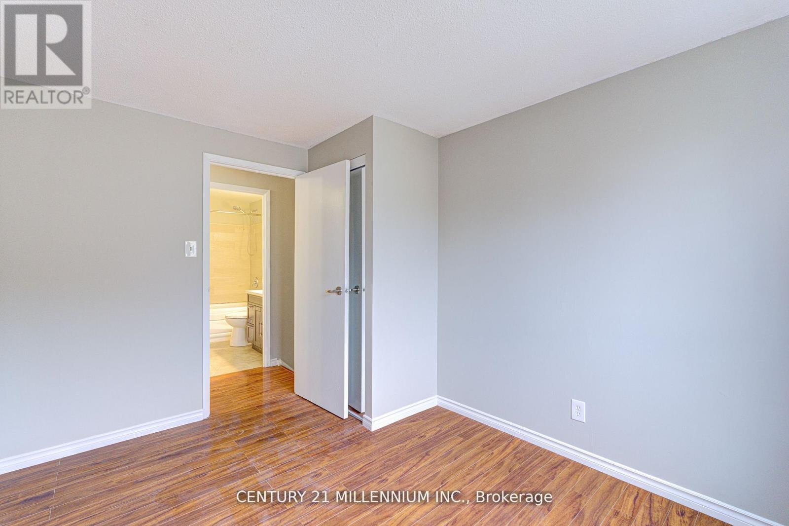 15 NORTHVIEW HEIGHTS DRIVE - 26