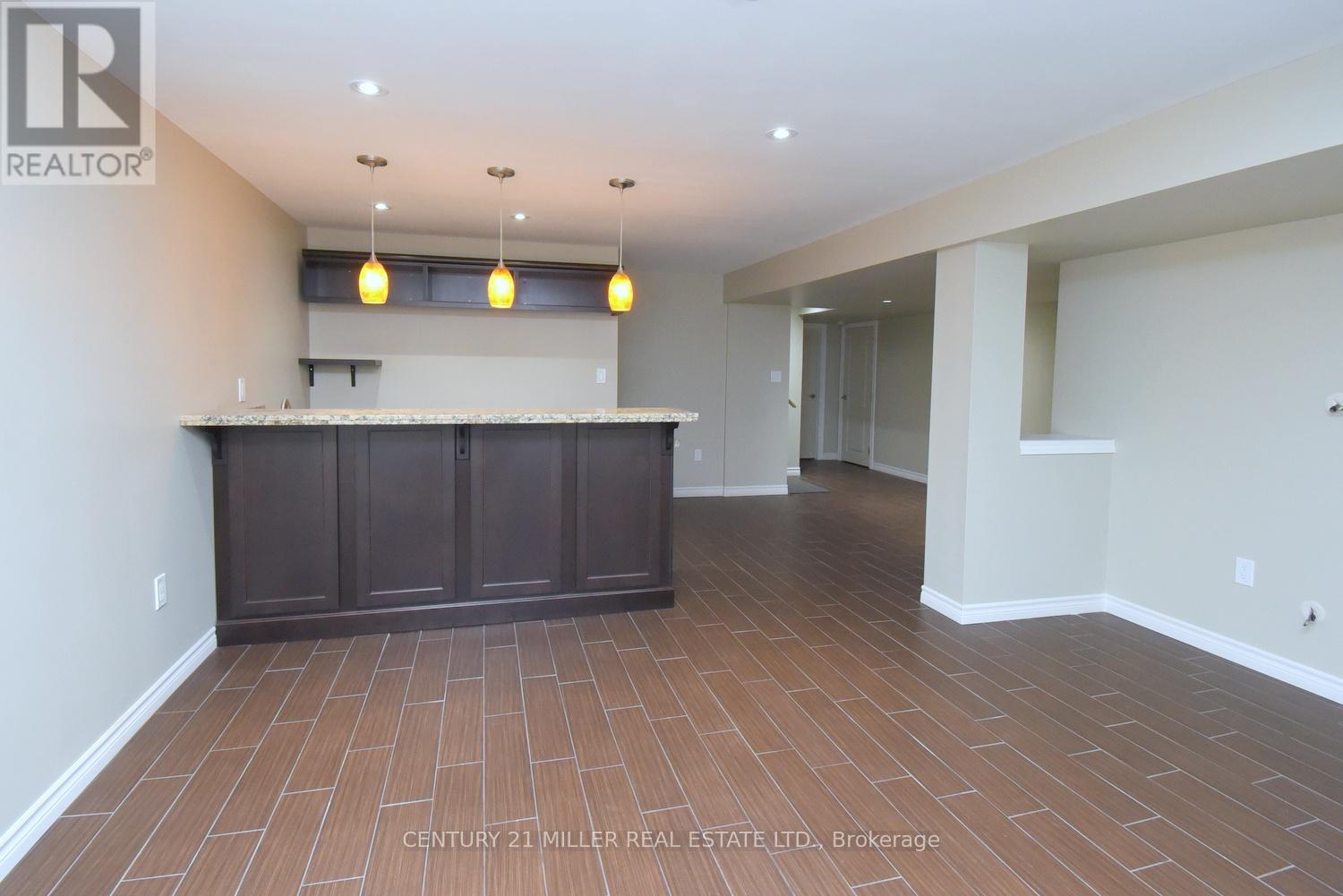 115 BOCELLI CRESCENT - 44
