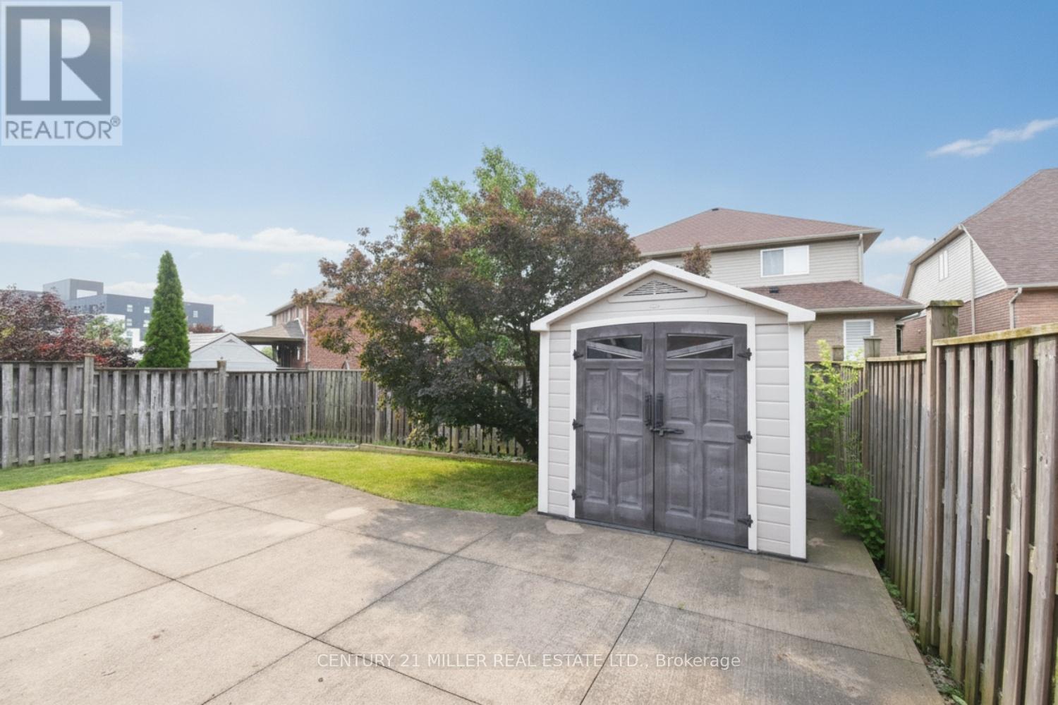 115 BOCELLI CRESCENT - 50