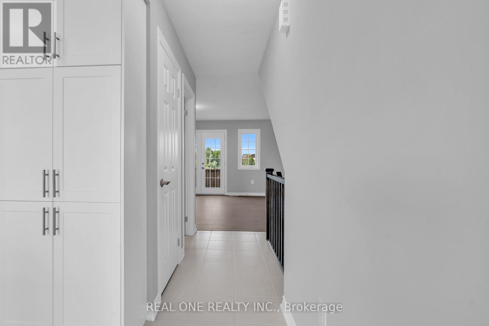 #30A 85 MULLIN DRIVE - 11