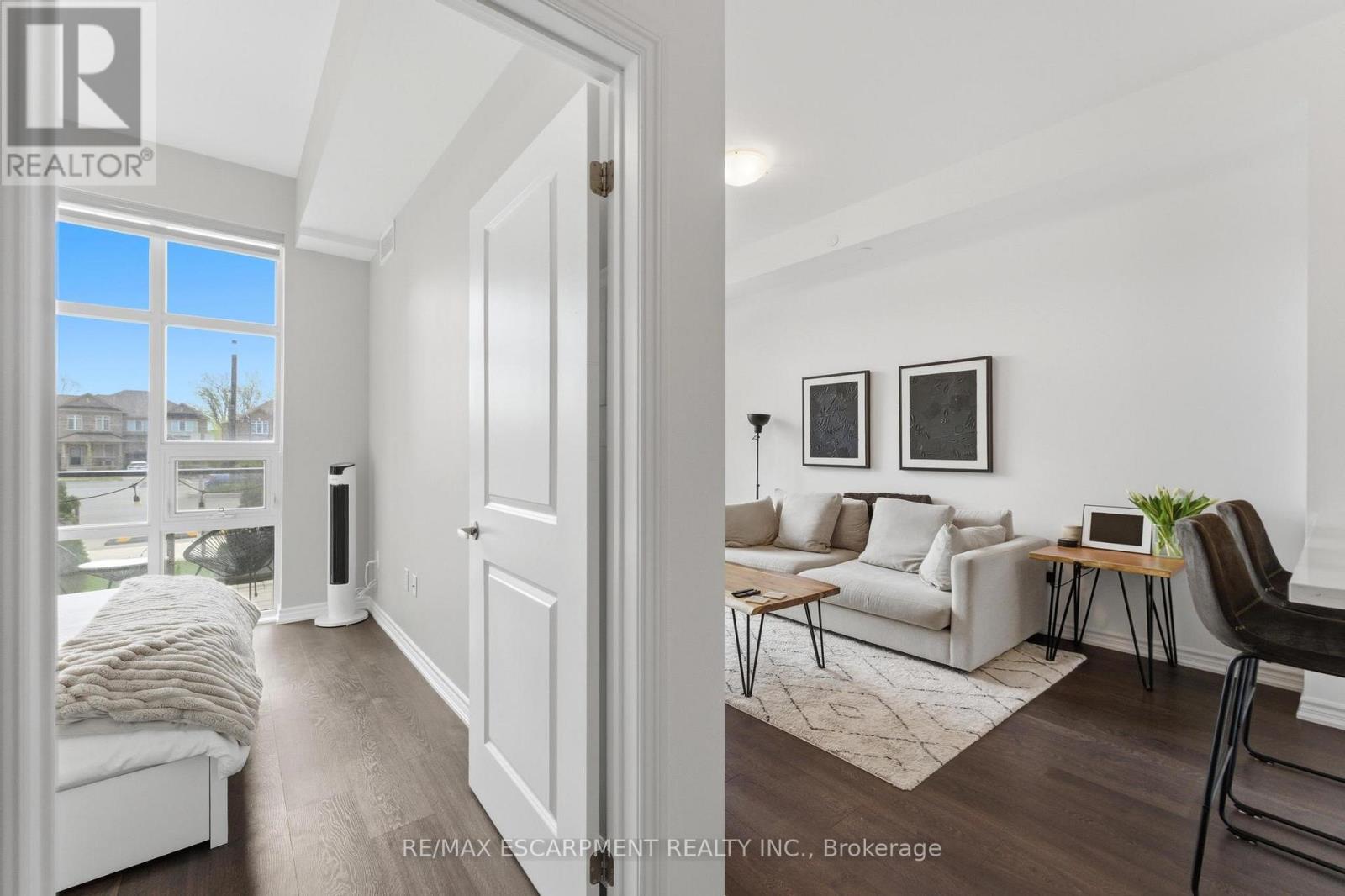 #112 460 DUNDAS STREET E - 11
