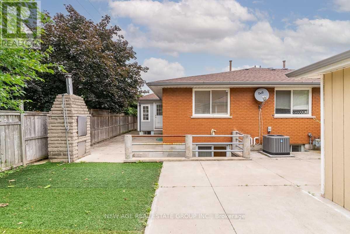 467 LIMERIDGE ROAD W - 13
