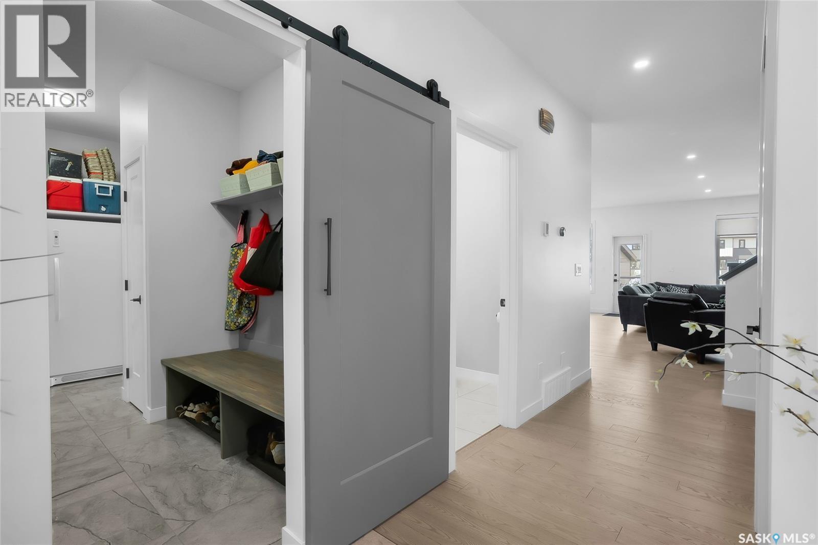 140 Forsey AVENUE - 8