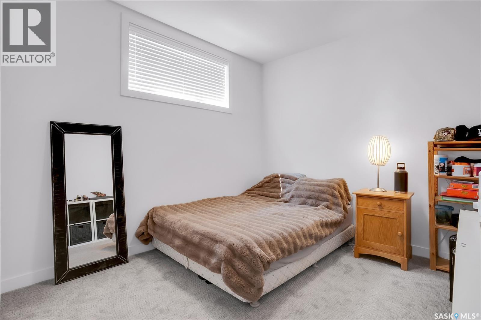 140 Forsey AVENUE - 56